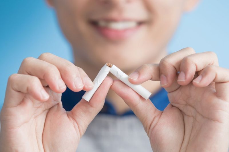 fumatul dupa implantul dentar