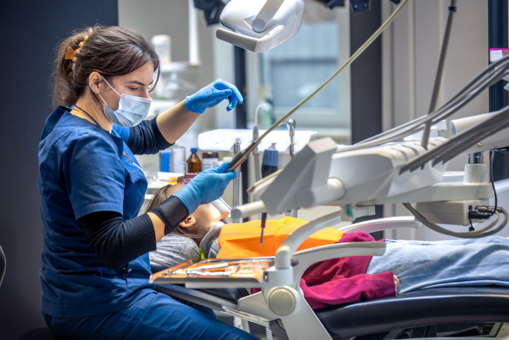 pregatirea pentru retratamentul endodontic