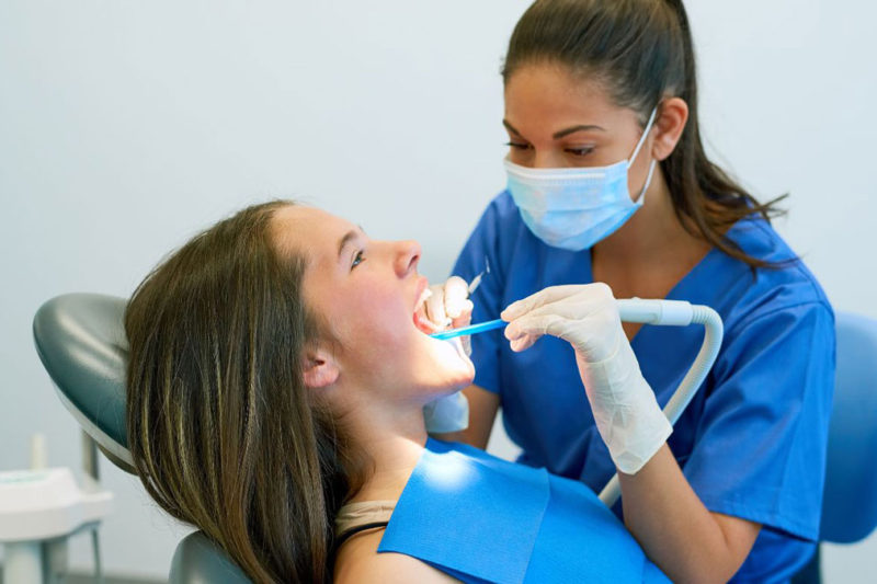 tratament laser parodontoza